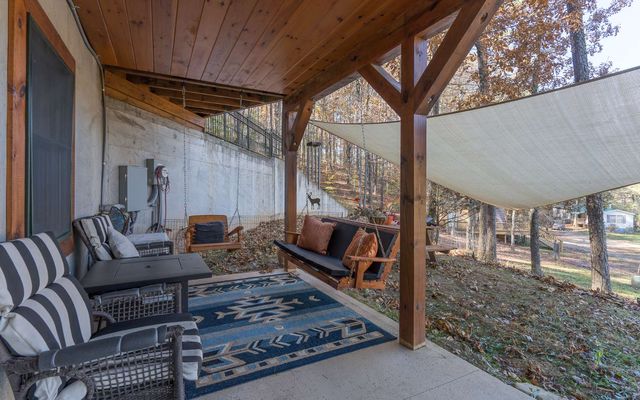 2153 Martins Creek Road, Murphy, NC 28906