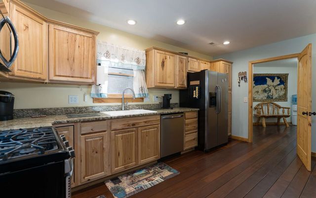 2153 Martins Creek Road, Murphy, NC 28906