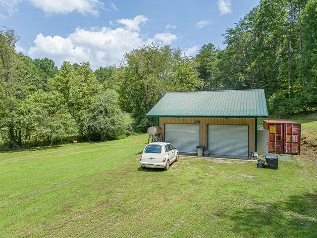 2153 Martins Creek Road, Murphy, NC 28906