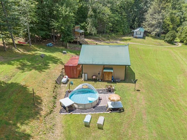2153 Martins Creek Road, Murphy, NC 28906