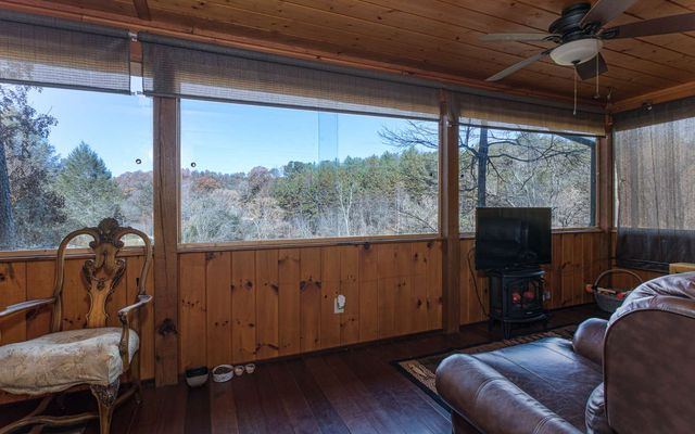 2153 Martins Creek Road, Murphy, NC 28906