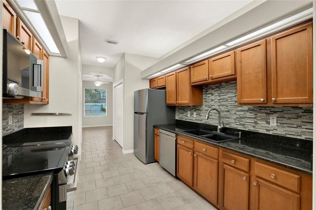 4353 BROOKER CREEK DR, Palm Harbor, FL 34685