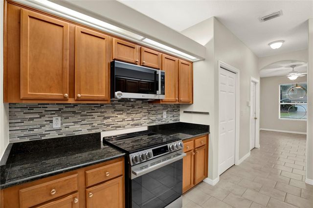 4353 BROOKER CREEK DR, Palm Harbor, FL 34685