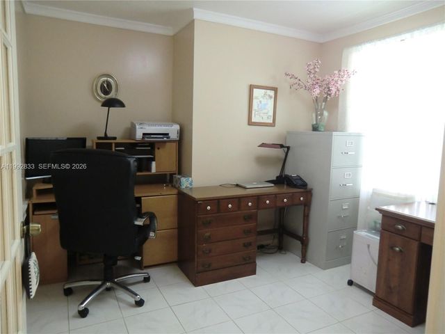 1593 NW 158th Ave, Pembroke Pines, FL 33028