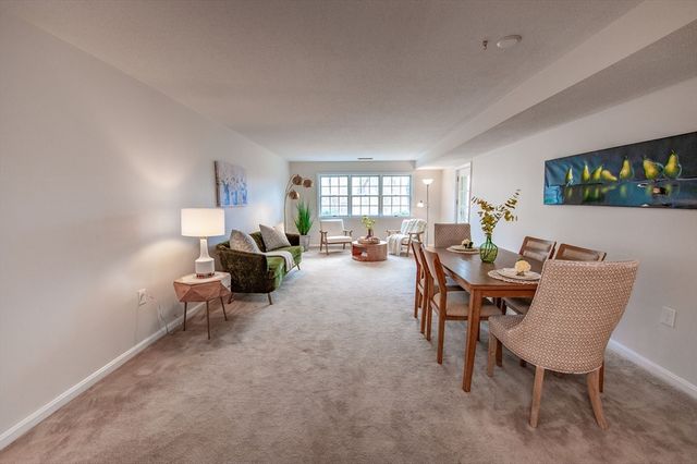 37 Weatherly Dr 37, Salem, MA 01970