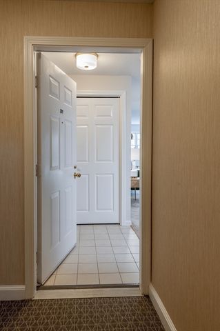 37 Weatherly Dr 37, Salem, MA 01970