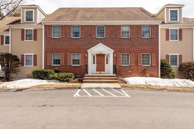 37 Weatherly Dr 37, Salem, MA 01970