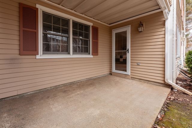 37 Weatherly Dr 37, Salem, MA 01970