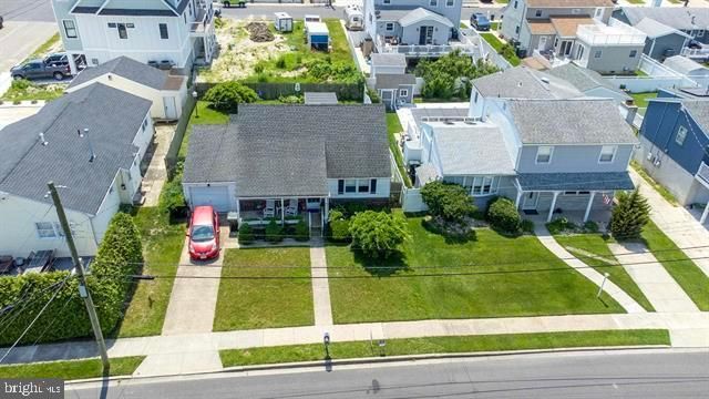 702 LAFAYETTE BLVD, Brigantine, NJ 08203