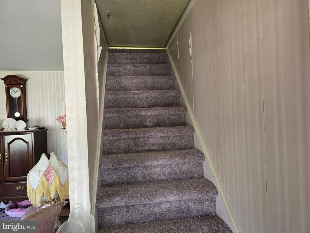 Image 9 of property listing at 702 LAFAYETTE BLVD, Brigantine, NJ 08203