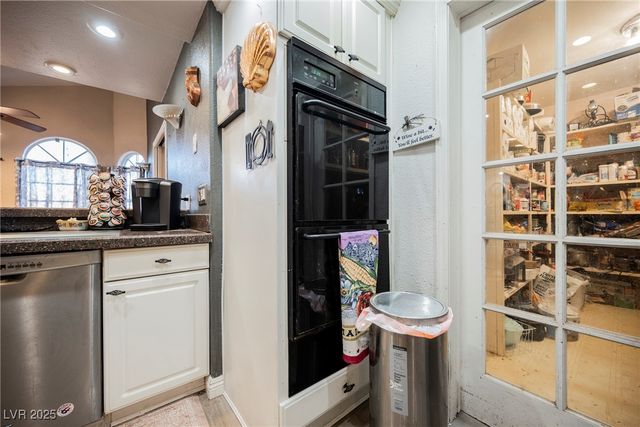 7120 Mountain Moss Drive, Las Vegas, NV 89147