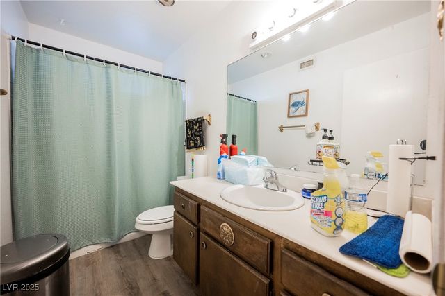 7120 Mountain Moss Drive, Las Vegas, NV 89147