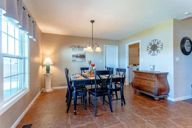 13413 Prairie Drive, Evansville, IN 47725