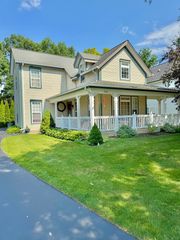 3163 Country Lane, Waukegan, IL 60087