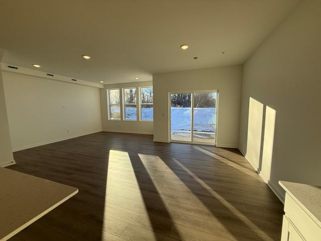 14967 Avondale View, Rosemount, MN 55068