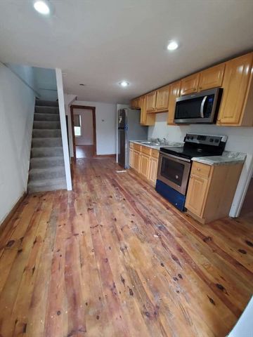 19 Wallis Park, Lunenburg, MA 01462