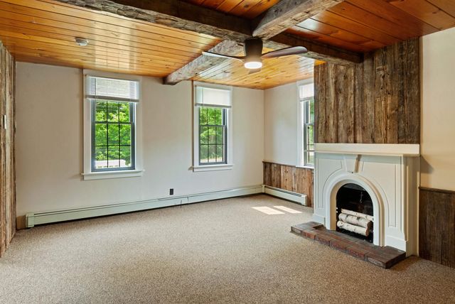 37 Tappan Street, Farmington, NH 03835