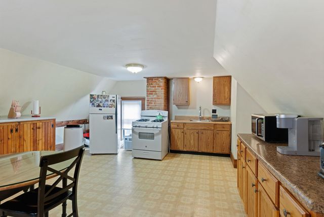 37 Tappan Street, Farmington, NH 03835