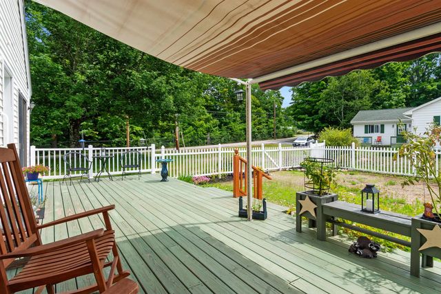 37 Tappan Street, Farmington, NH 03835