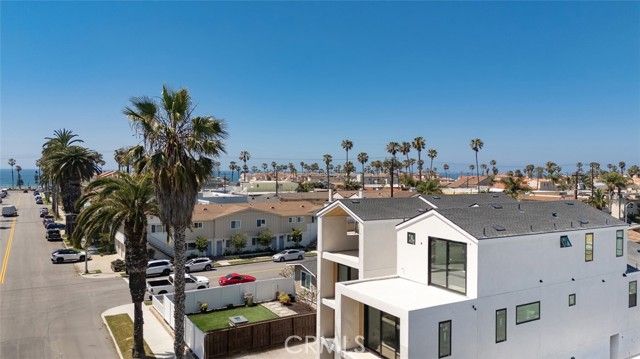 305 14th Street, Huntington Beach, CA 92648