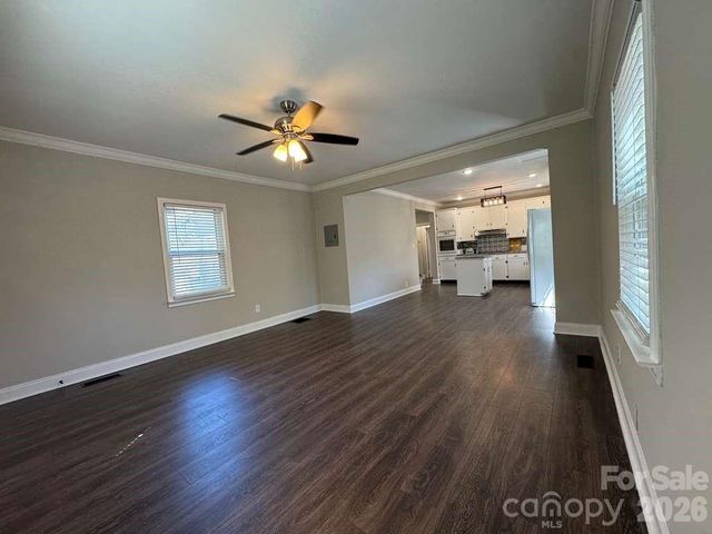 741 W Brooklyn Avenue, Lancaster, SC 29720