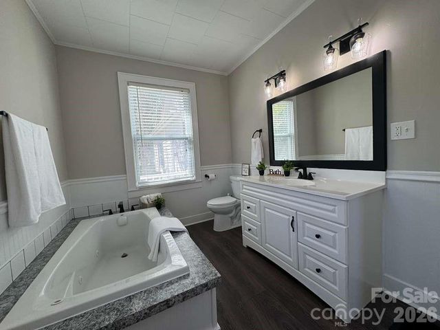 741 W Brooklyn Avenue, Lancaster, SC 29720