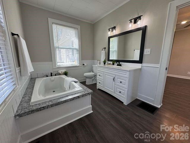 741 W Brooklyn Avenue, Lancaster, SC 29720