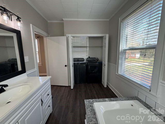 741 W Brooklyn Avenue, Lancaster, SC 29720