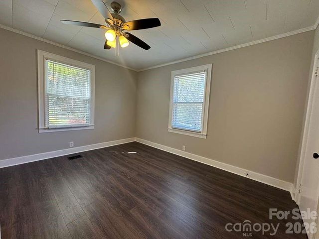 741 W Brooklyn Avenue, Lancaster, SC 29720