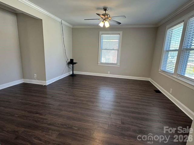 741 W Brooklyn Avenue, Lancaster, SC 29720