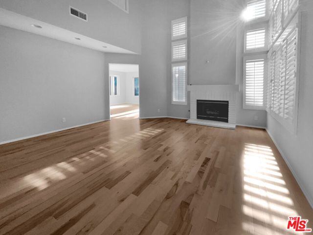 650 Twin Peaks Avenue, Simi Valley, CA 93065