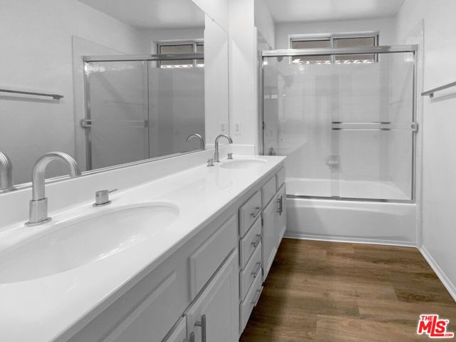 650 Twin Peaks Avenue, Simi Valley, CA 93065