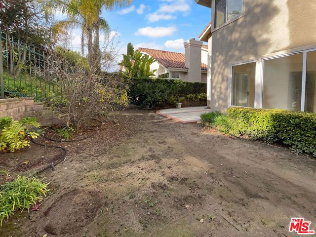 650 Twin Peaks Avenue, Simi Valley, CA 93065