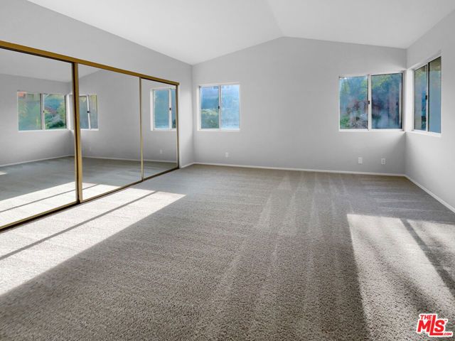 650 Twin Peaks Avenue, Simi Valley, CA 93065