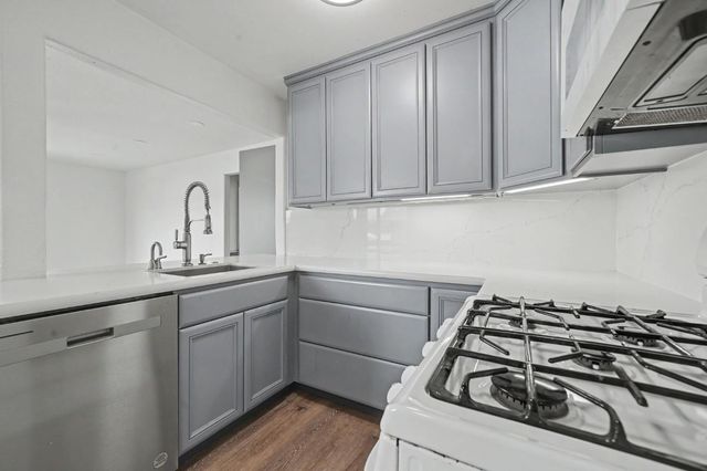 57 Anita St, Jackson, CA 95642