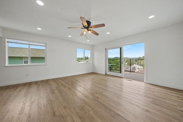 57 Anita St, Jackson, CA 95642