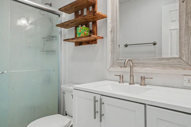 57 Anita St, Jackson, CA 95642