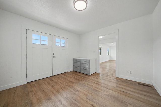 57 Anita St, Jackson, CA 95642