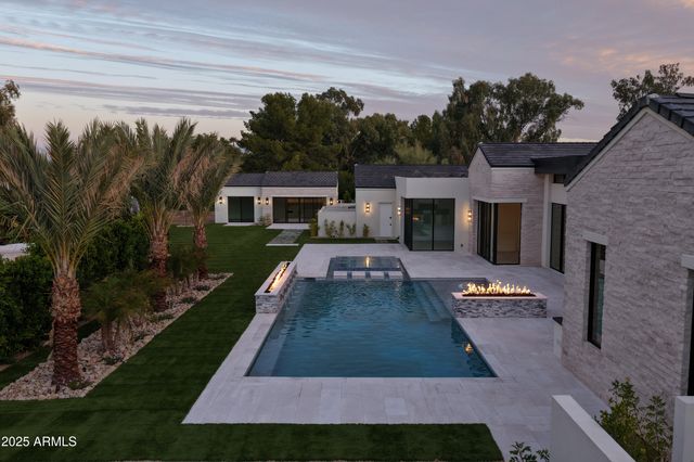 5636 E CABALLO Drive, Paradise Valley, AZ 85253