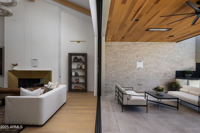 5636 E CABALLO Drive, Paradise Valley, AZ 85253