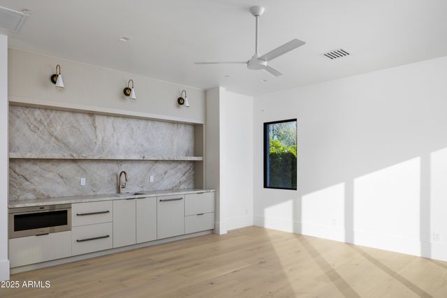 5636 E CABALLO Drive, Paradise Valley, AZ 85253