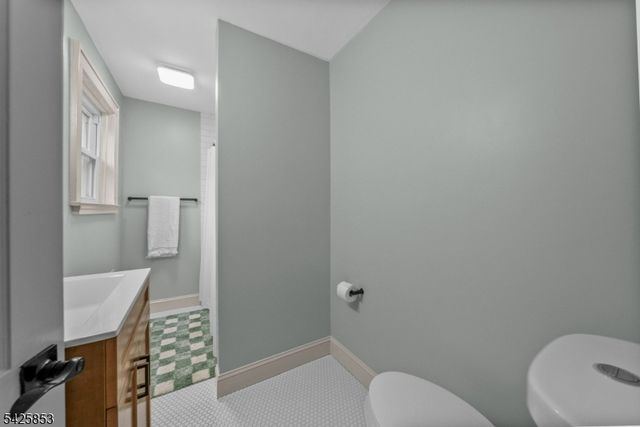 133 Central Ave, Long Hill Twp., NJ 07980