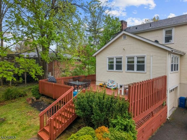 133 Central Ave, Long Hill Twp., NJ 07980