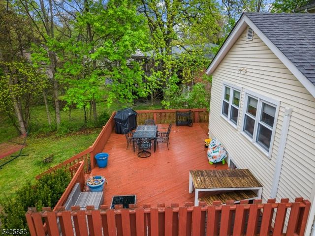 133 Central Ave, Long Hill Twp., NJ 07980