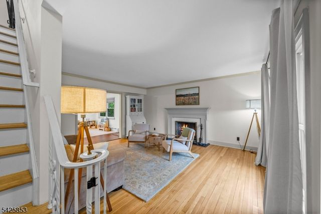 133 Central Ave, Long Hill Twp., NJ 07980