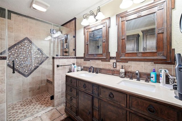 1551 County Road 318, Cleveland, TX 77327