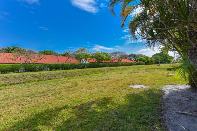 8109 Whispering Palm Drive, Boca Raton, FL 33496