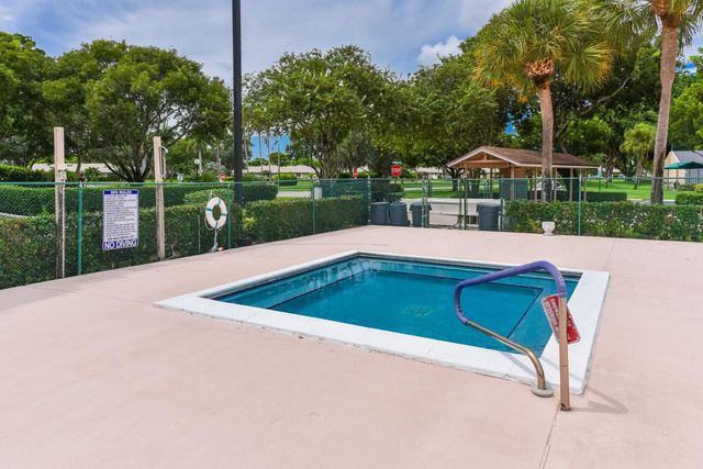8109 Whispering Palm Drive, Boca Raton, FL 33496