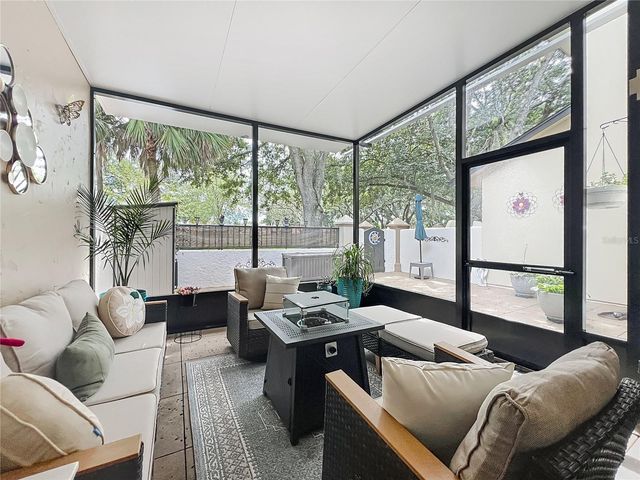 1120 AVENIDA DE LAS CASAS, The Villages, FL 32159