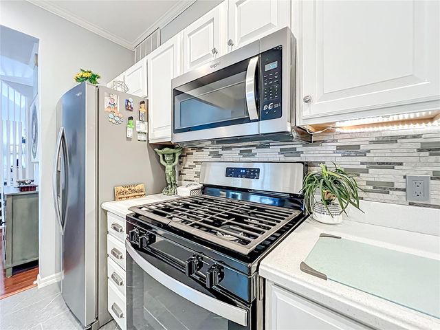 1120 AVENIDA DE LAS CASAS, The Villages, FL 32159